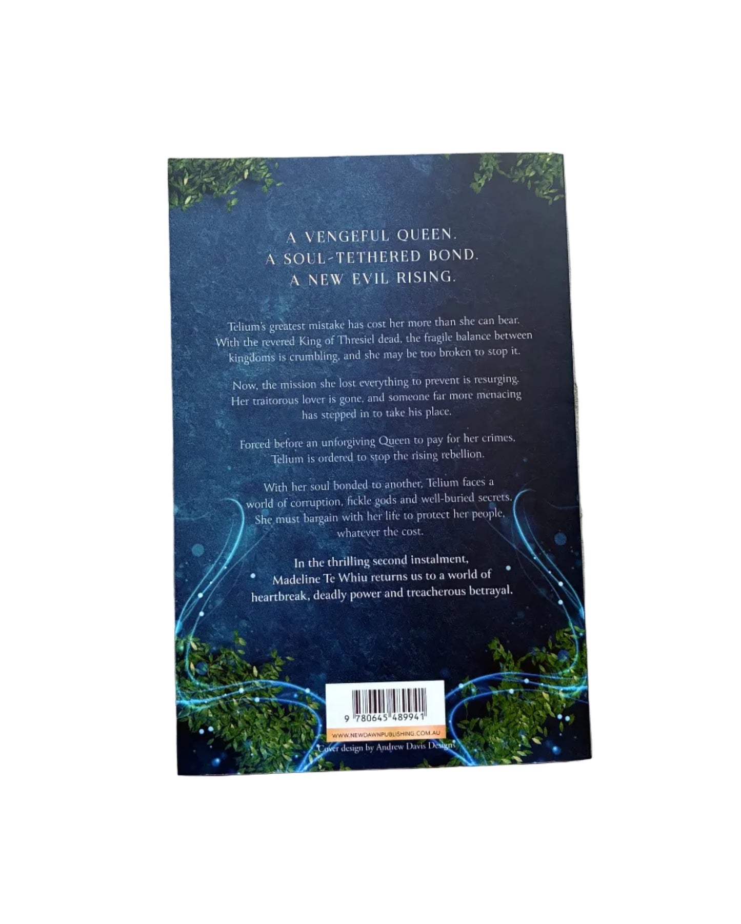 The Soul Thief (#2 The Soul Thief Trilogy)