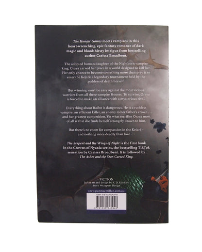 The Serpent and the Wings of Night( Crowns of Nyaxia #1)
